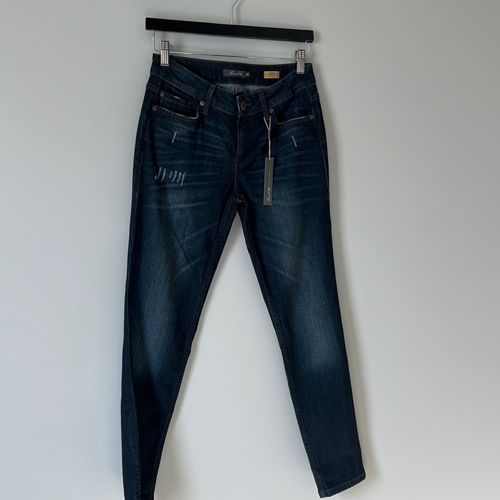 NWT Level 99 Sienna -Tomboy Jeans - Relaxed Fit